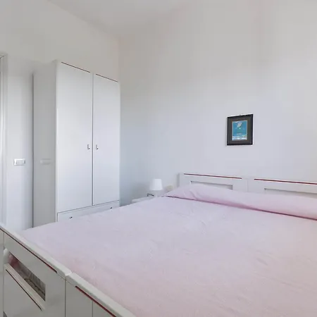 Castiglione By Barbarhouse * Торре-Лапилло