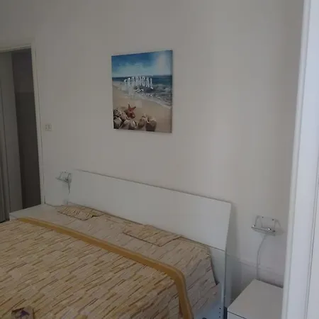 Castiglione By Barbarhouse *